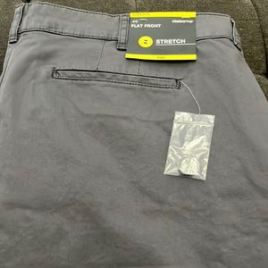 Clairborne stretch short